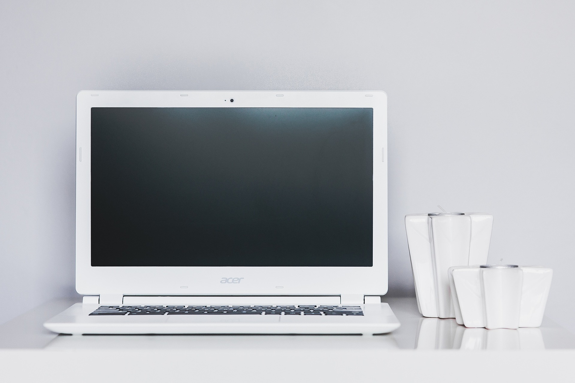 Comparing the Chromebook to the PC Laptop